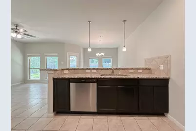 105 Camelot Place Court, Conroe, TX 77304 - Photo 9