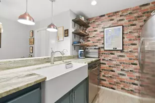 3224 Timmons Ln, Houston, TX 77027 - Photo 7