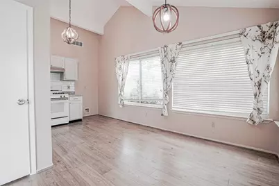 1103 W Brompton Drive, Pearland, TX 77584 - Photo 11