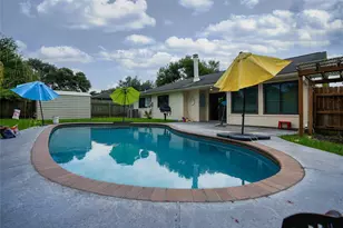 1103 W Brompton Dr, Pearland, TX 77584 - Photo 21