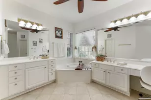 12907 Ryaneagles Cir, Houston, TX 77044 - Photo 23