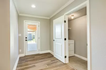 1614 Avenue F, Danbury, TX 77534 - Photo 19