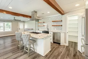 1614 Avenue F, Danbury, TX 77534 - Photo 7