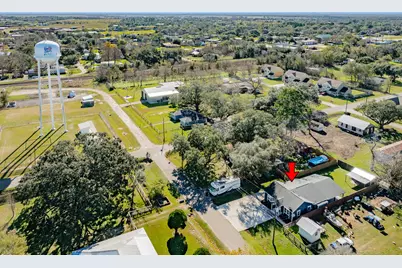 1614 Avenue F, Danbury, TX 77534 - Photo 25