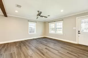 1614 Avenue F, Danbury, TX 77534 - Photo 5