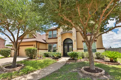 4403 Fawn Hill Court, Sugar Land, TX 77479 - Photo 5
