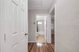 6204 Hwy 6, Hitchcock, TX 77563 - Photo 17