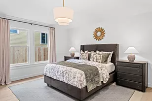 1215 Ashland St, Houston, TX 77008 - Photo 7