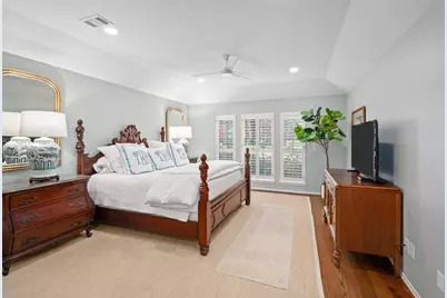 15819 N Barkers Landing Road, Houston, TX 77079 - Photo 23