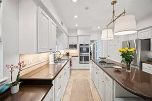 15819 N Barkers Landing Rd, Houston, TX 77079 - Photo 15