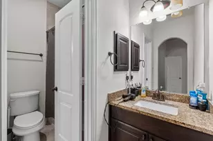 1636 Longwood Glen Ln, Friendswood, TX 77546 - Photo 29