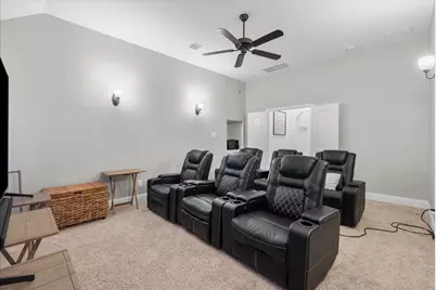 1636 Longwood Glen Lane, Friendswood, TX 77546 - Photo 25