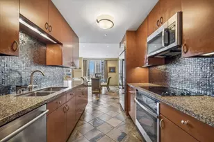 5100 San Felipe St, Houston, TX 77056 - Photo 15
