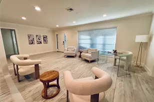 5226 Loch Lomond Dr, Houston, TX 77096 - Photo 5