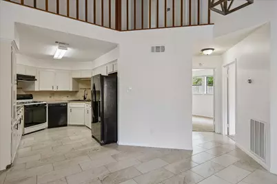 5813 Guadalupe Drive, Dickinson, TX 77539 - Photo 5