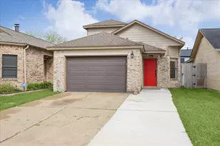 5813 Guadalupe Dr, Dickinson, TX 77539 - Photo 1