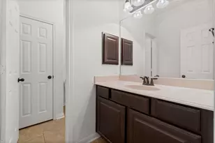 638 Spring Forest Ct, Conroe, TX 77302 - Photo 17