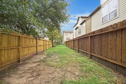 888 Fisher Street, Houston, TX 77018 - Photo 27