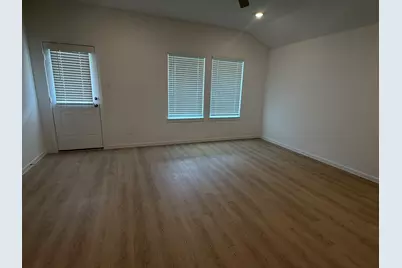 523 Robin Street, Angleton, TX 77515 - Photo 17