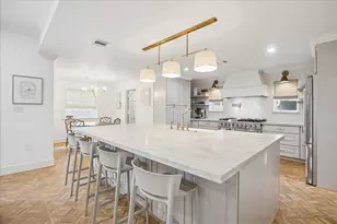 10207 Piermain Dr, Houston, TX 77035 - Photo 11