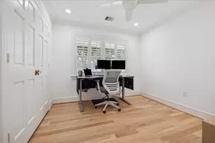 10207 Piermain Dr, Houston, TX 77035 - Photo 23