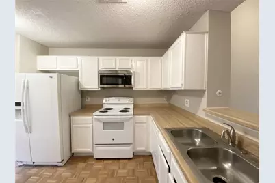 8499 Sands Point Drive, Houston, TX 77036 - Photo 7