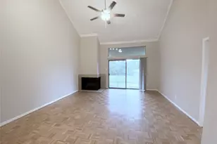 8499 Sands Point Dr, Houston, TX 77036 - Photo 5