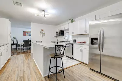 706 Beaumont St, Anahuac, TX 77523 - Photo 23