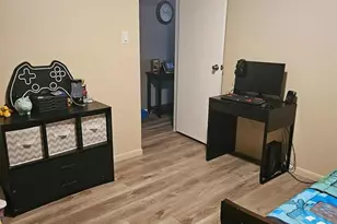 1900 Bay Area Blvd, Houston, TX 77058 - Photo 13