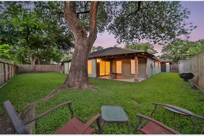 813 E Green Belt Drive, Sugar Land, TX 77498 - Photo 41