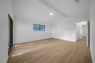 813 E Green Belt Dr, Sugar Land, TX 77498 - Photo 25