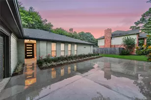 813 E Green Belt Dr, Sugar Land, TX 77498 - Photo 45