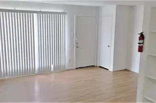 9201 Clarewood Dr, Houston, TX 77036 - Photo 5