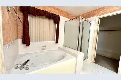 6918 Springcrest Court, Sugar Land, TX 77479 - Photo 15