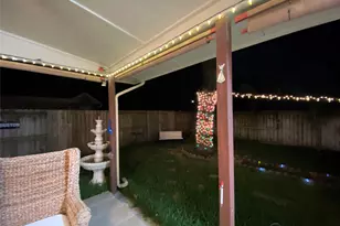 6918 Springcrest Ct, Sugar Land, TX 77479 - Photo 33