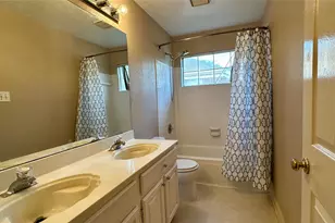 6918 Springcrest Ct, Sugar Land, TX 77479 - Photo 19