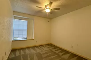 6918 Springcrest Ct, Sugar Land, TX 77479 - Photo 23