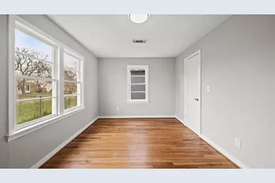 234 E Texas Street, Brazoria, TX 77422 - Photo 13