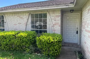 16619 La Gloria Dr, Houston, TX 77083 - Photo 7