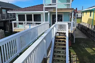 1643 Railroad Ave, San Leon, TX 77539 - Photo 3