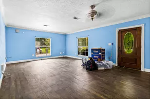 129 Jack Cir, Livingston, TX 77351 - Photo 13