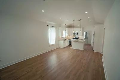5105 Chapman Street, Houston, TX 77009 - Photo 5