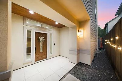 907 Lawrence Street, Houston, TX 77008 - Photo 9