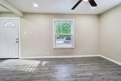 2108 Skylark Drive, Arlington, TX 76010 - Photo 9