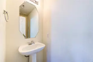 15326 Mission Oak Dr, Houston, TX 77083 - Photo 9