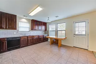 15326 Mission Oak Dr, Houston, TX 77083 - Photo 7