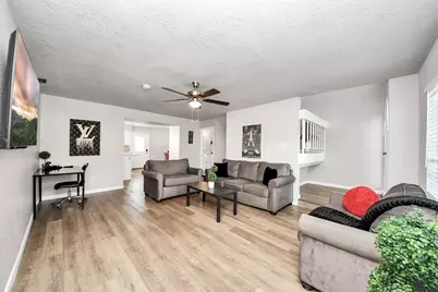 5825 Village Forest Court, Houston, TX 77092 - Photo 3