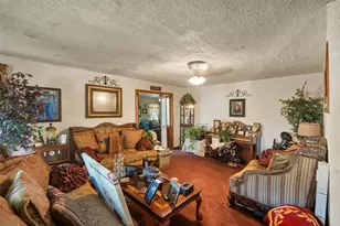 19160 Terri Ln, Conroe, TX 77385 - Photo 3