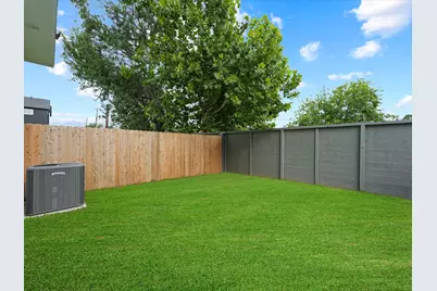 4834 Pinemont Drive, Houston, TX 77092 - Photo 5