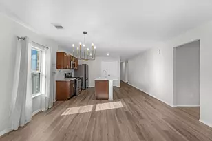 1878 Brushy Cedar Dr, Conroe, TX 77301 - Photo 11